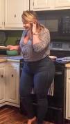 [FIXED LINK] Olivia Jensen's MASSIVE Thighs