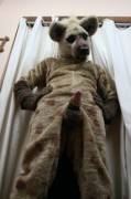 Happy Hyena [M]