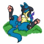 Lucario paws [m][Mander]