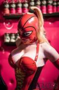 Shining up in red rubber