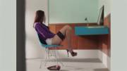 Jeonyul's legs in Stellar's Sting MV