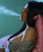 I see nipple!