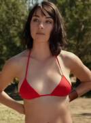 Cortney Palm's plot in Zombeavers