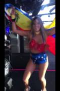 Lele Pons boob slip