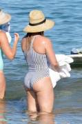 Hilary Duff's ass!