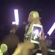 Cardi shaking it on stage