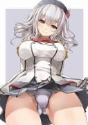 Kashima's fat panty bulge