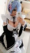 Kawaii Rem cosplay