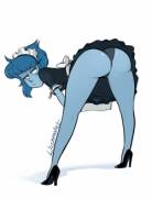 Maid Lapis Lazuli being asked to pick something up