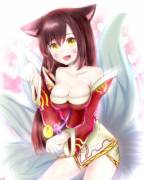 Ahri the cat... I mean fox