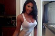 Stunning Egyptian personal trainer | kim kardashian look-a-like