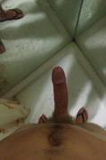Horny in a hostel shower - first time posting