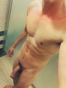 Am I: Hot or Not?