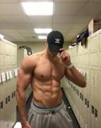 Shirtless in the locker room (X-Post /r/guysinsweatpants)