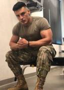 Alpha jock / no ID