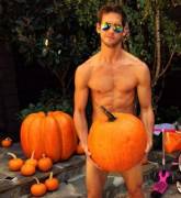 Max Emerson