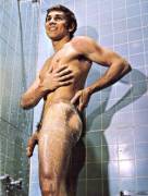 Having a shower (X-Post /r/vintagegaypics)