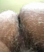 Very hairy crack