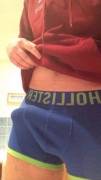 Hollister Bulge