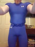 musclechub in blue