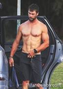 Chris Hemsworth bulge