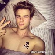 Nathaniel Buzolic Nude