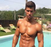 Kris Evans by the pool