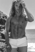 Mitchell Hoog