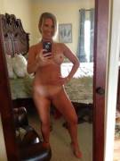 Blonde Cougar selfie