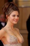 Greek Wrestler Maria Menounos sports a lot of sideboob