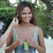 Chrissy Teigen Flashing Very Dark Nipple