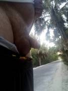 Snuck a quick pic on the bike trail [m]