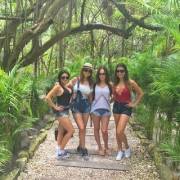 @keilaatavares Tulum with these babes 