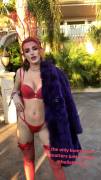 Bella Thorne...