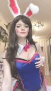 Tiddie-bouncing! ~ bunny D.Va by Evenink_cosplay