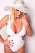 Sharon Sargeant in white