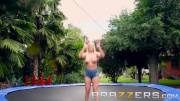 Kenzie Taylor - Getting Obscene On The Trampoline