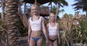 [Lubed] Elsa Jean &amp; Piper Perri - Wet and Wild Besties