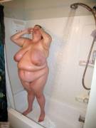 Tig ol bitties in the shower