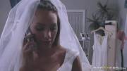 Juelz Ventura distracted while bridal shopping