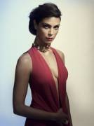 Morena Baccarin - Metal Collar