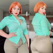 Juliette Michelle as Lois Griffin