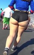 Short shorts jiggle