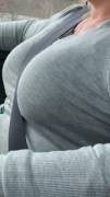 Love the seatbelt effect!