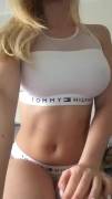 tommy hilfiger reveal