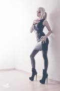 Kinny Q, latex dress and leggings