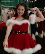 Alison Brie [GIF]