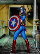 Fem Capt. America - Bodypaint