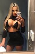 The shape of those boobs are spherical and they look so perfect ❤️