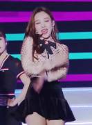 Twice Nayeon Feeling Herself